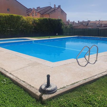 Apartahotel La Lastrilla Kültér fotó