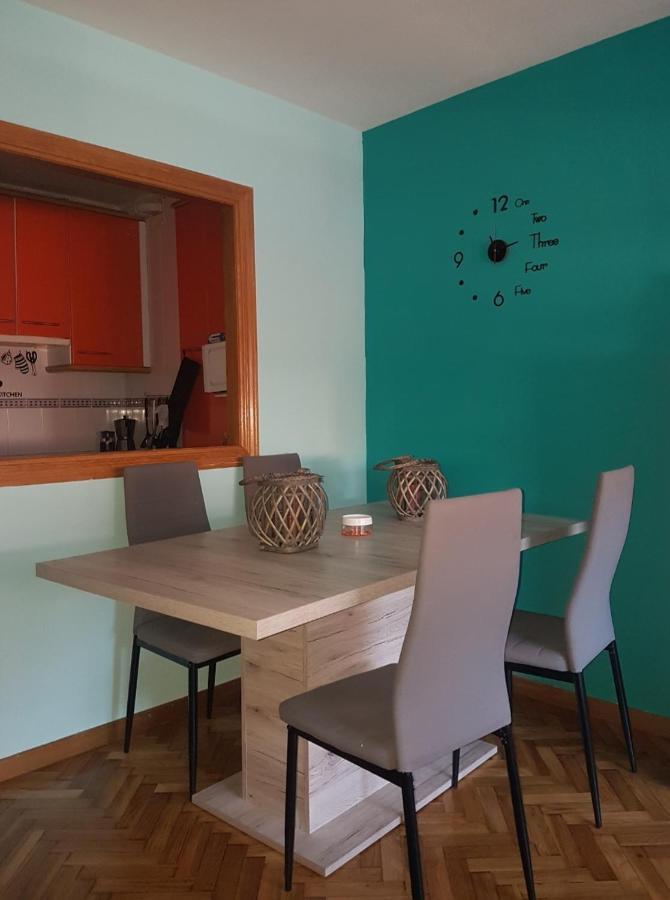 Apartahotel La Lastrilla Kültér fotó