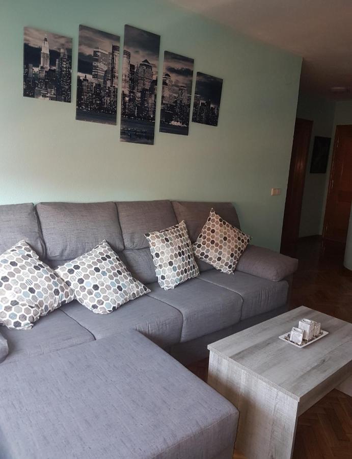Apartahotel La Lastrilla Kültér fotó