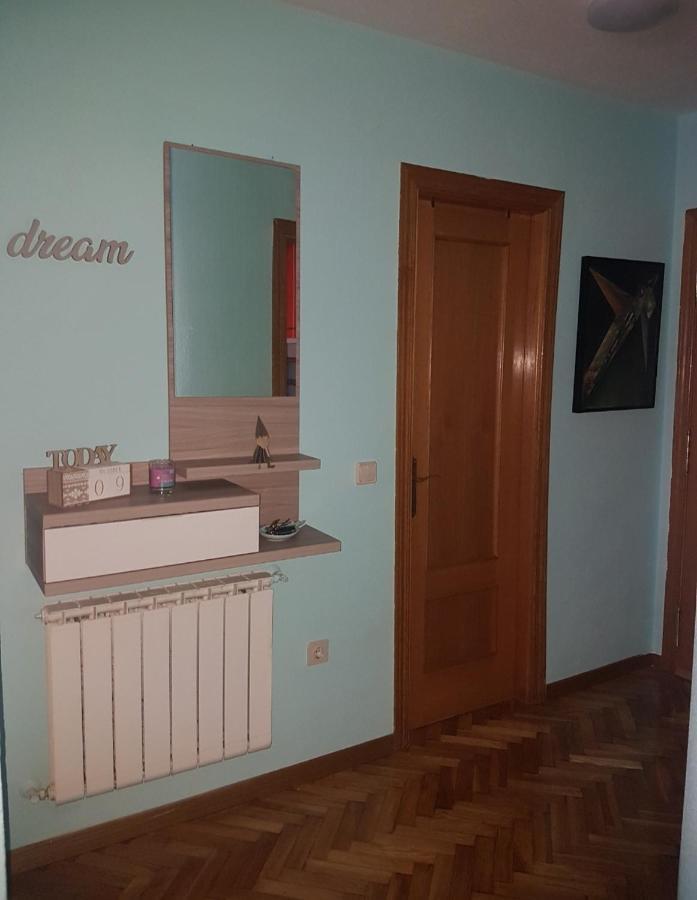 Apartahotel La Lastrilla Kültér fotó